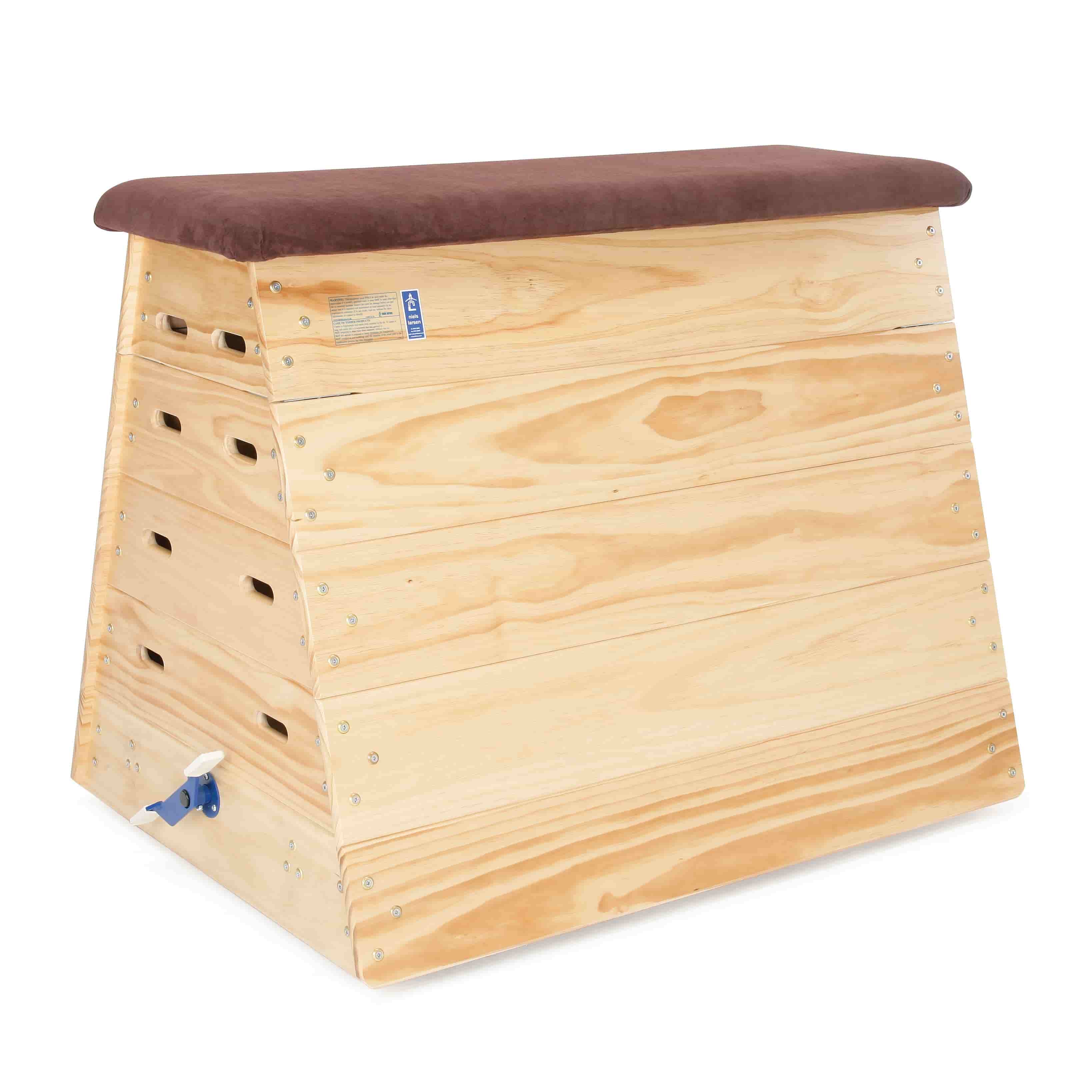 4'2" (1.27M) Vault Box With Wheeling Device