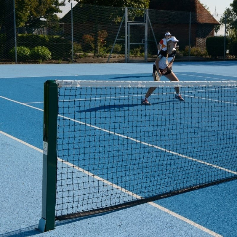 doubles-tennis-posts