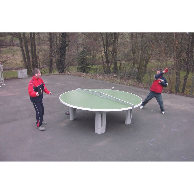 butterfly-concrete-round-table-tennis-table-action